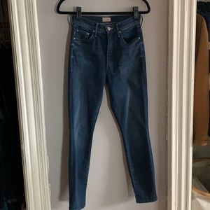 MOTHER Denim Swooner Ankle Slice